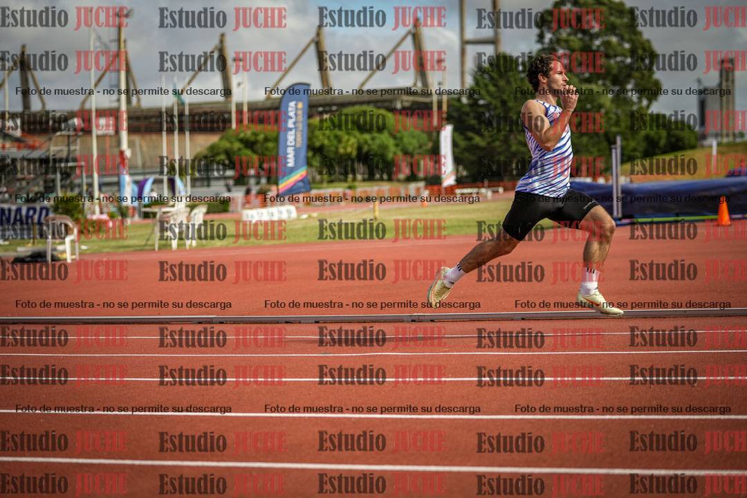 Fotos de los 400 m llanos de varones - FINAL