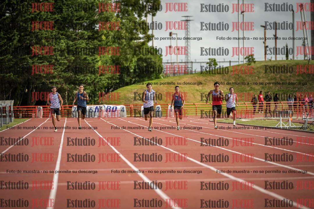 Fotos de los 400 m llanos de varones - FINAL