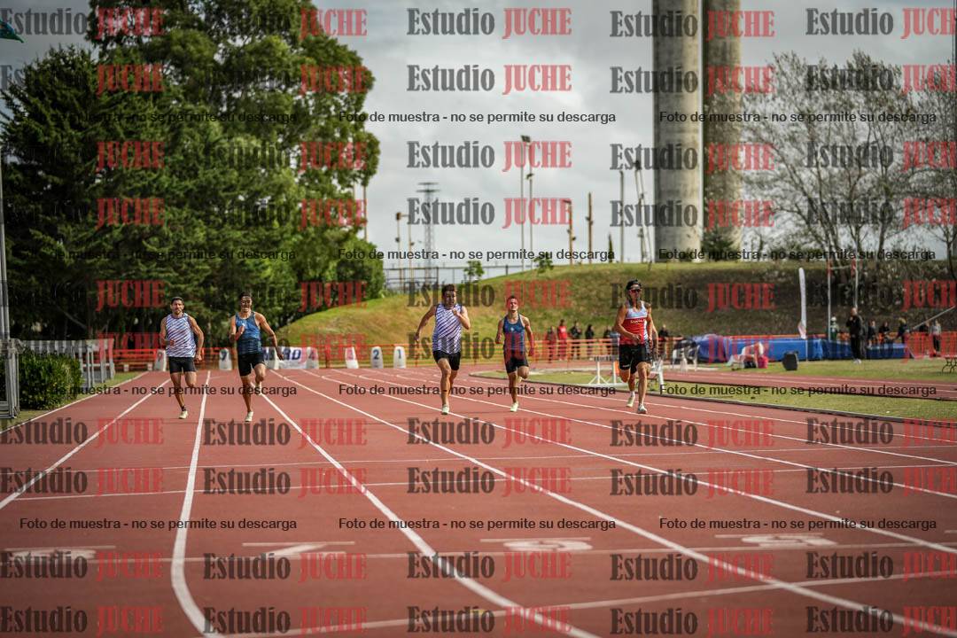 Fotos de los 400 m llanos de varones - FINAL