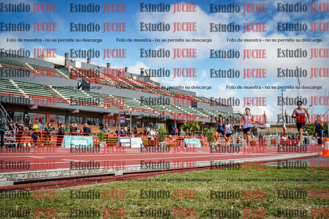 Fotos de los 400 m llanos de varones - FINAL