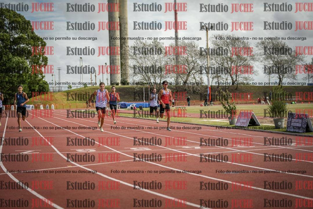 Fotos de los 400 m llanos de varones - FINAL