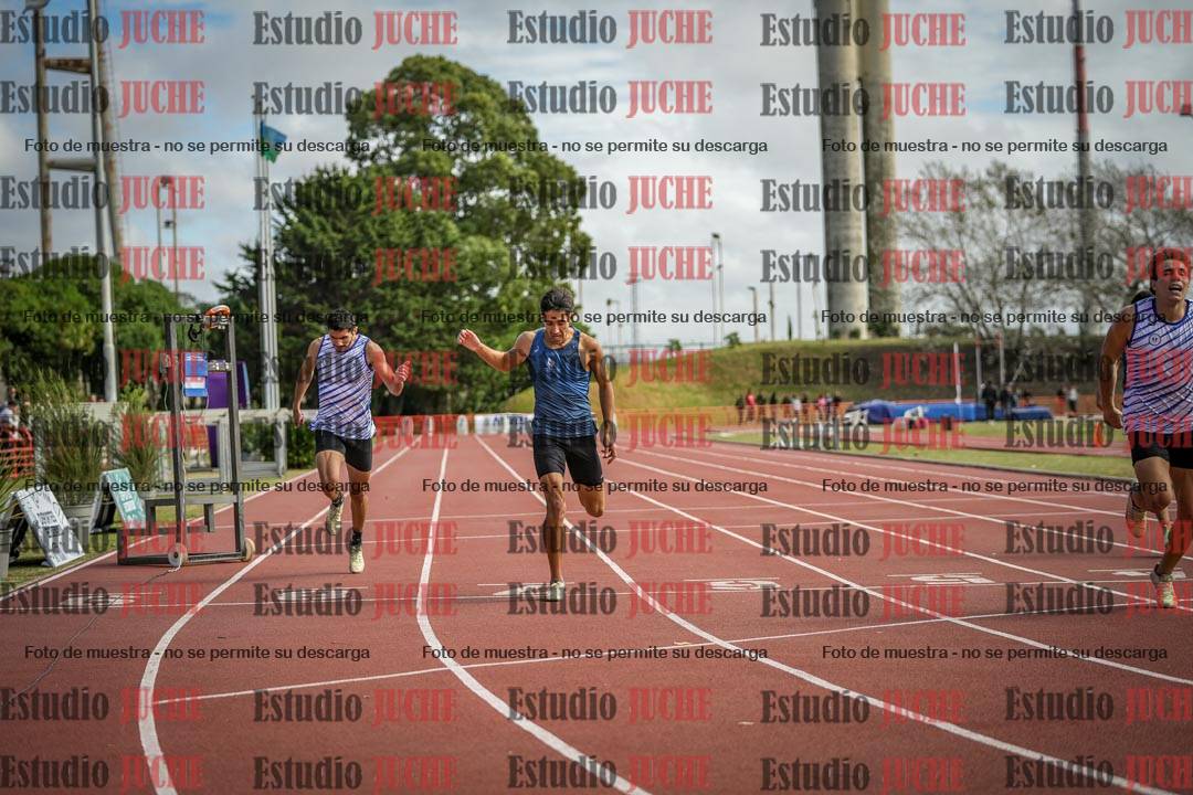 Fotos de los 400 m llanos de varones - FINAL