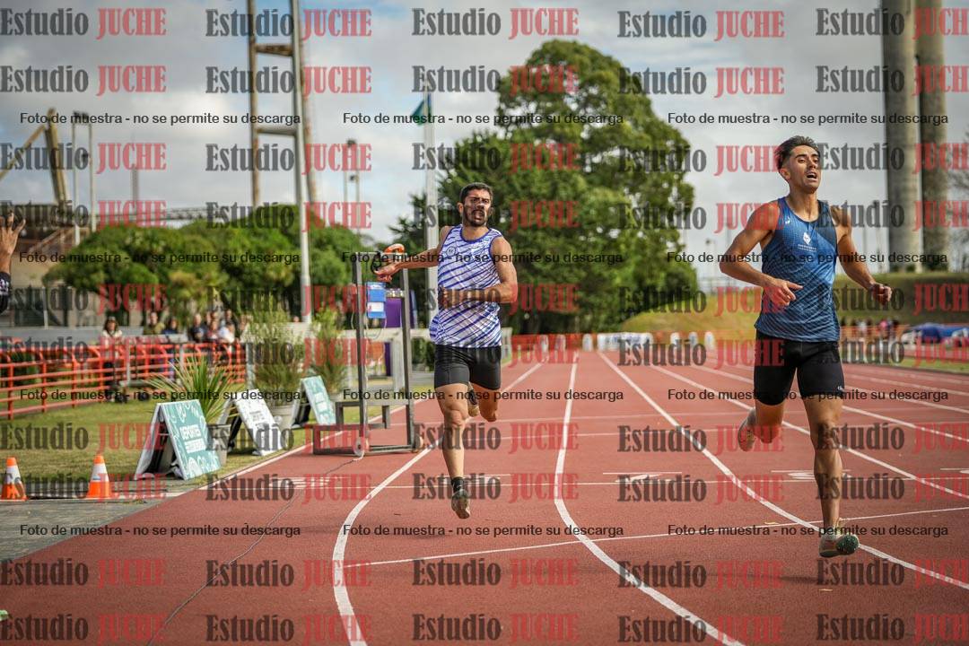 Fotos de los 400 m llanos de varones - FINAL