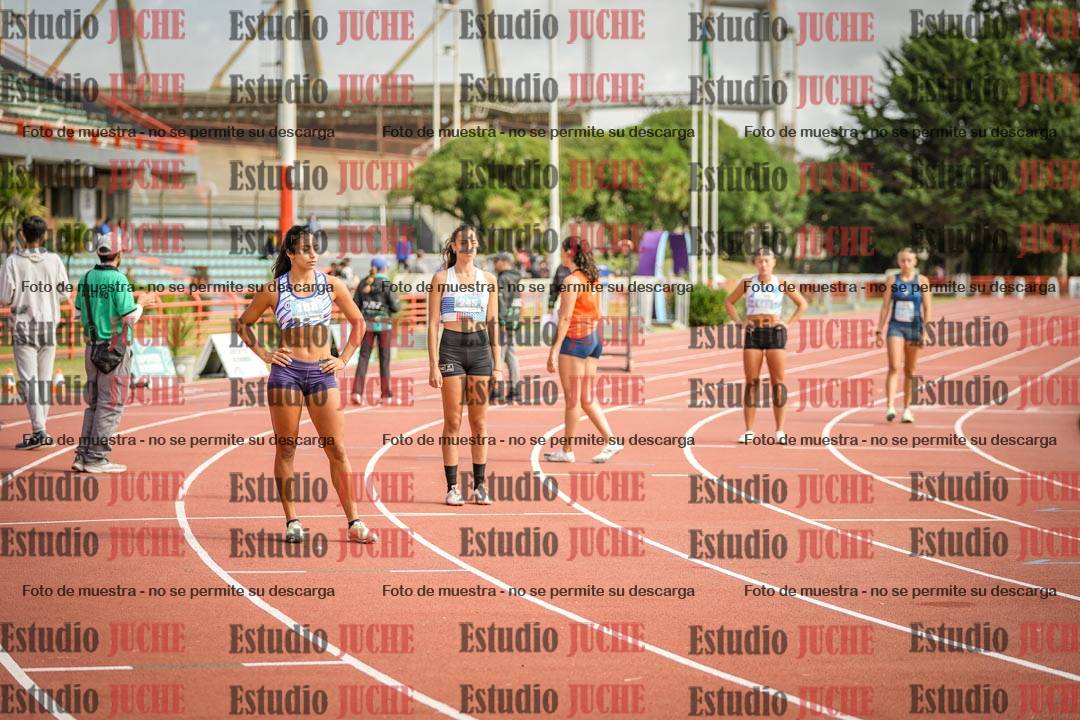 Fotos de los 800 m llanos de mujeres - heptatlón 7