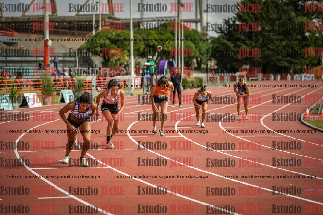 Fotos de los 800 m llanos de mujeres - heptatlón 7