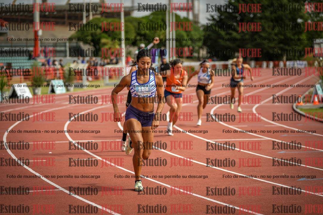 Fotos de los 800 m llanos de mujeres - heptatlón 7