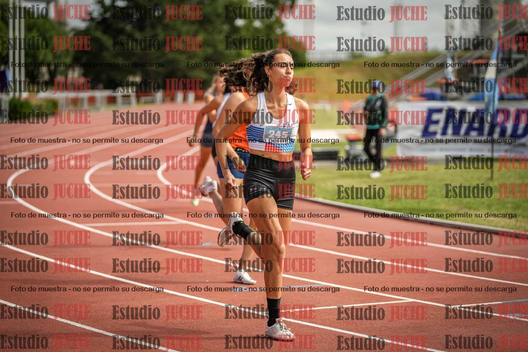 Fotos de los 800 m llanos de mujeres - heptatlón 7