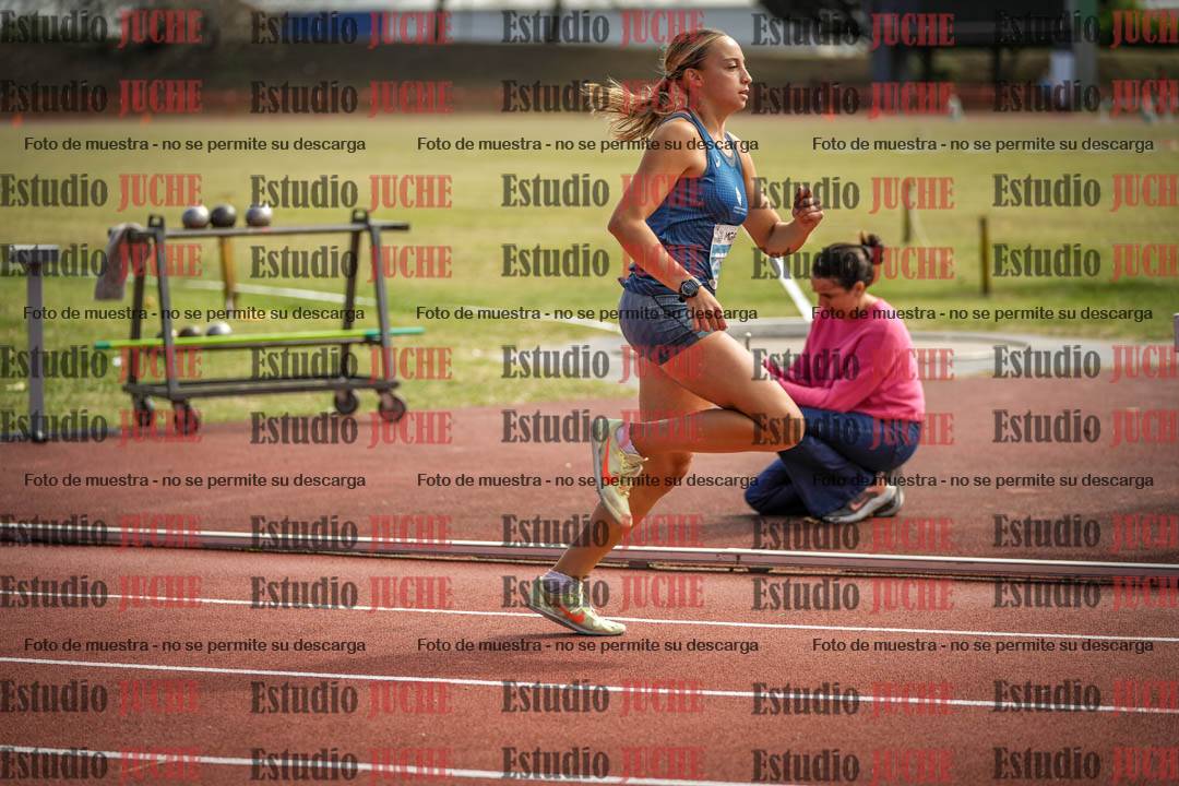 Fotos de los 800 m llanos de mujeres - heptatlón 7