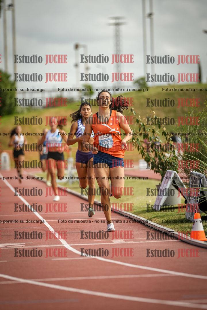 Fotos de los 800 m llanos de mujeres - heptatlón 7