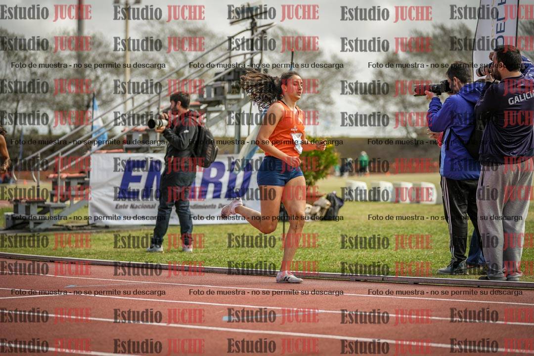 Fotos de los 800 m llanos de mujeres - heptatlón 7