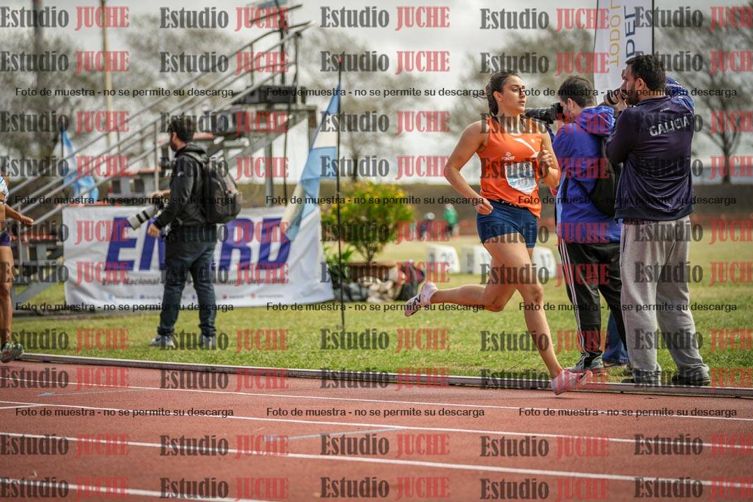 Fotos de los 800 m llanos de mujeres - heptatlón 7