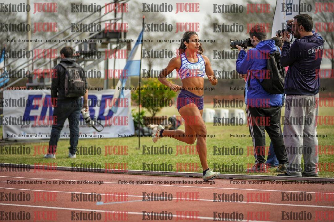 Fotos de los 800 m llanos de mujeres - heptatlón 7