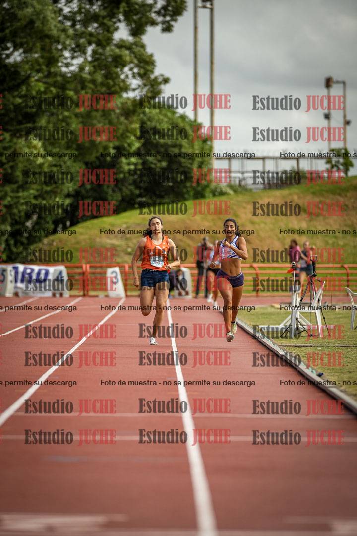 Fotos de los 800 m llanos de mujeres - heptatlón 7