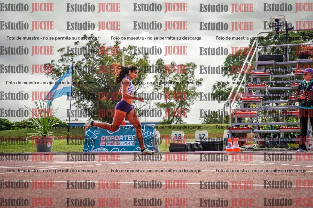 Fotos de los 800 m llanos de mujeres - heptatlón 7