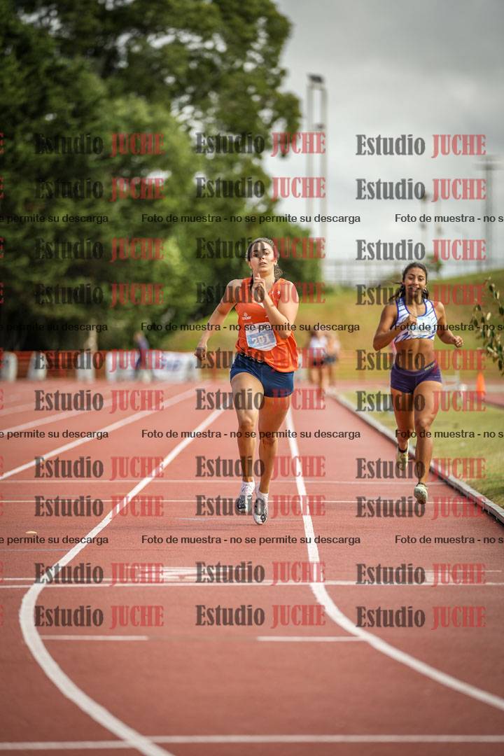 Fotos de los 800 m llanos de mujeres - heptatlón 7