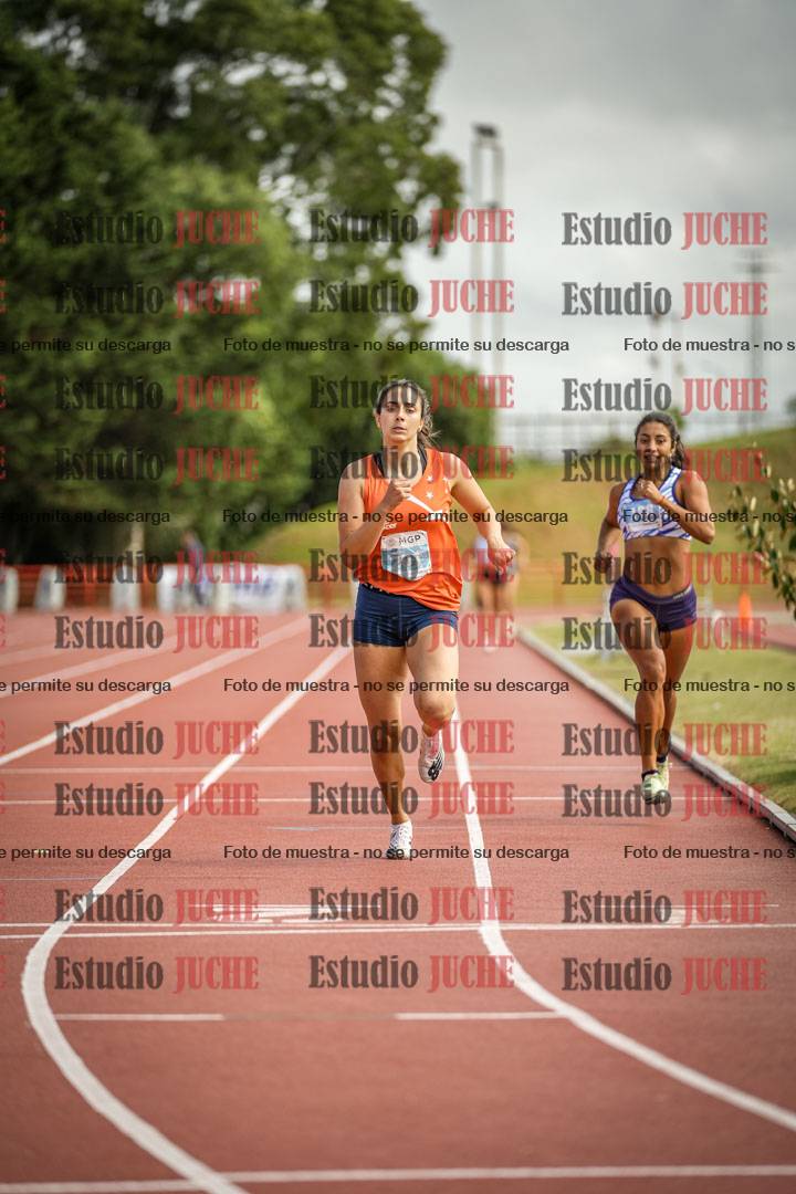 Fotos de los 800 m llanos de mujeres - heptatlón 7