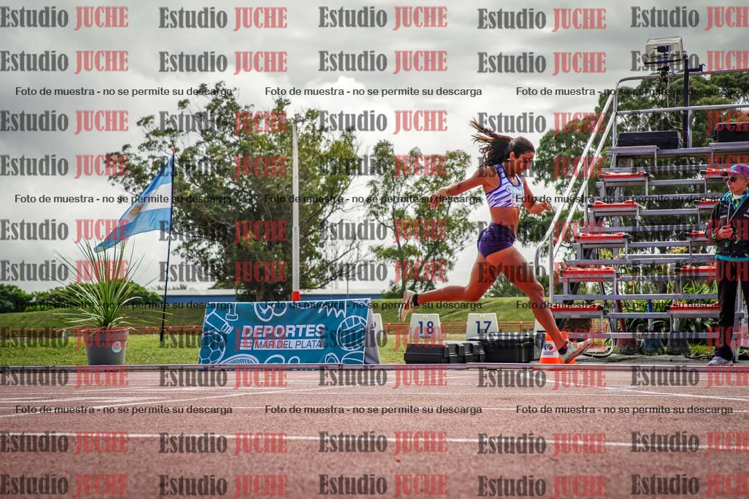 Fotos de los 800 m llanos de mujeres - heptatlón 7