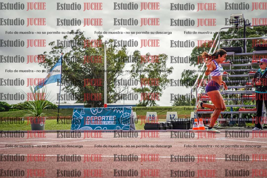 Fotos de los 800 m llanos de mujeres - heptatlón 7