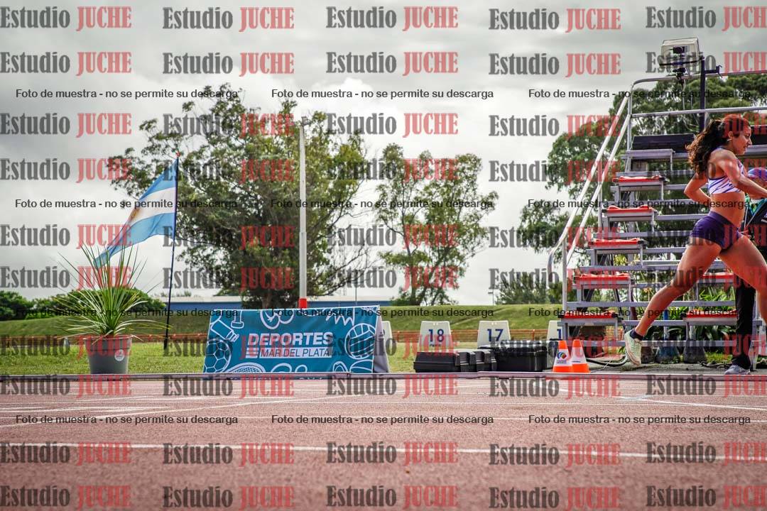Fotos de los 800 m llanos de mujeres - heptatlón 7