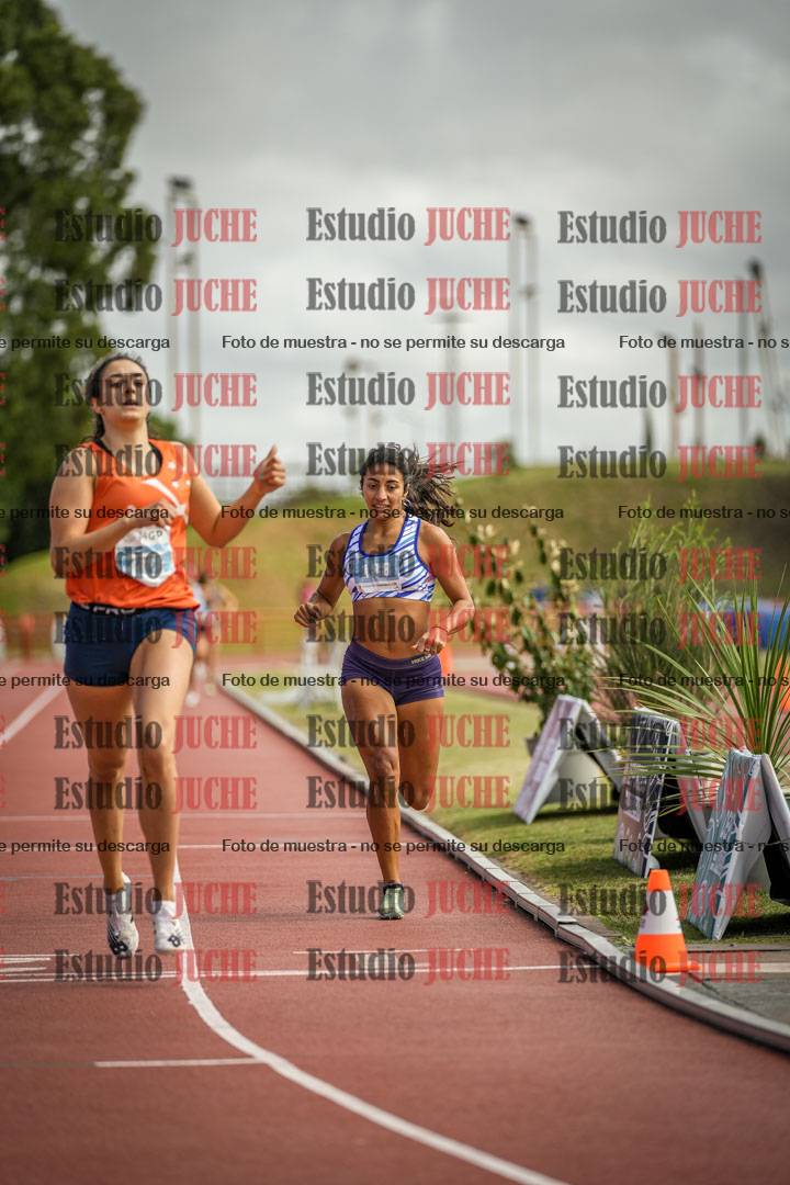 Fotos de los 800 m llanos de mujeres - heptatlón 7