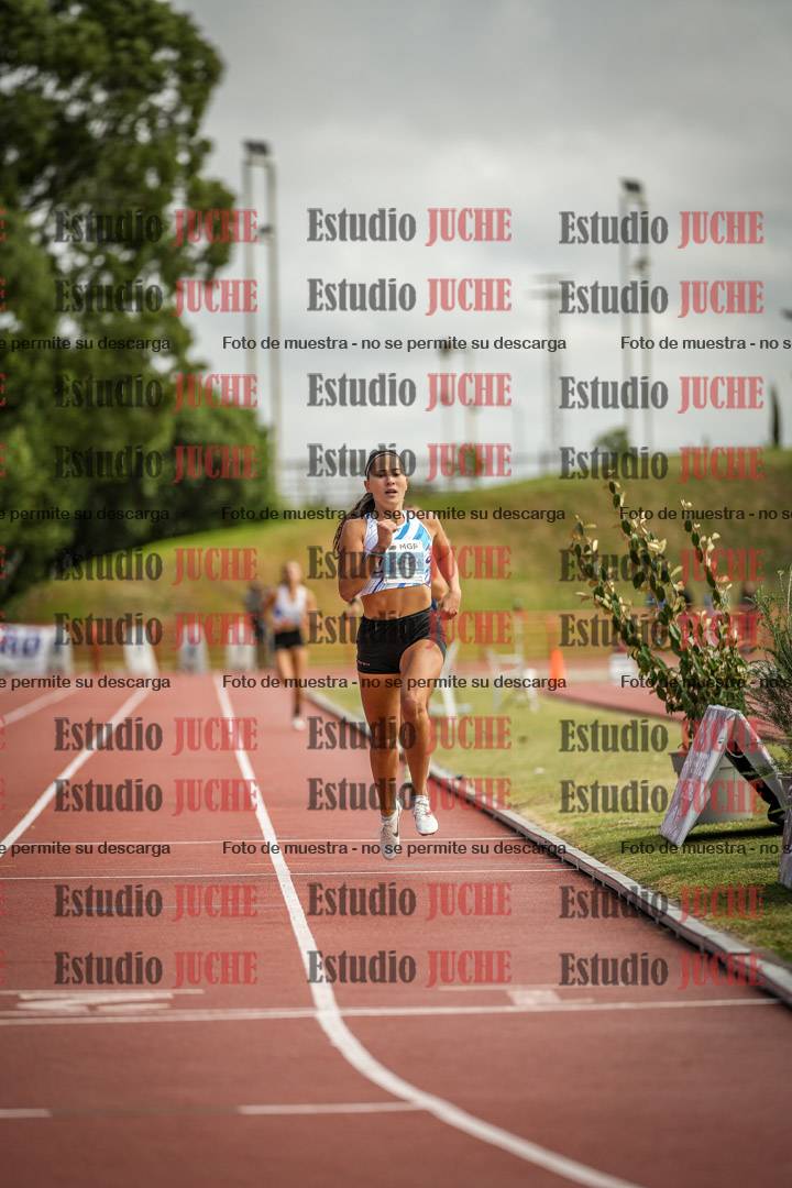 Fotos de los 800 m llanos de mujeres - heptatlón 7