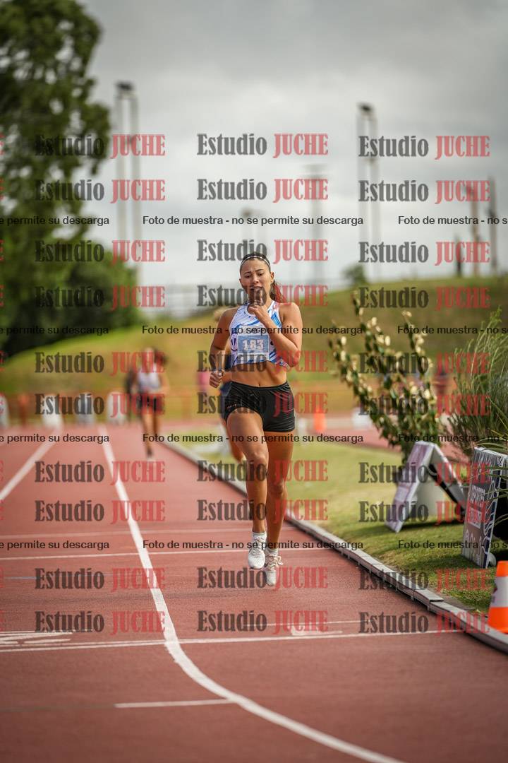 Fotos de los 800 m llanos de mujeres - heptatlón 7