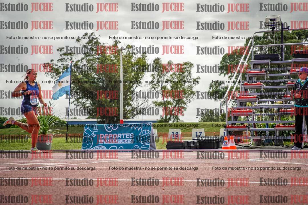 Fotos de los 800 m llanos de mujeres - heptatlón 7