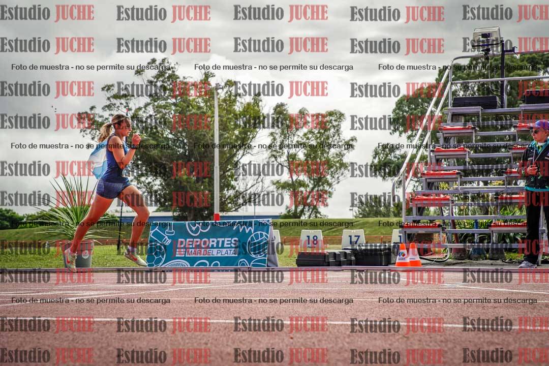 Fotos de los 800 m llanos de mujeres - heptatlón 7