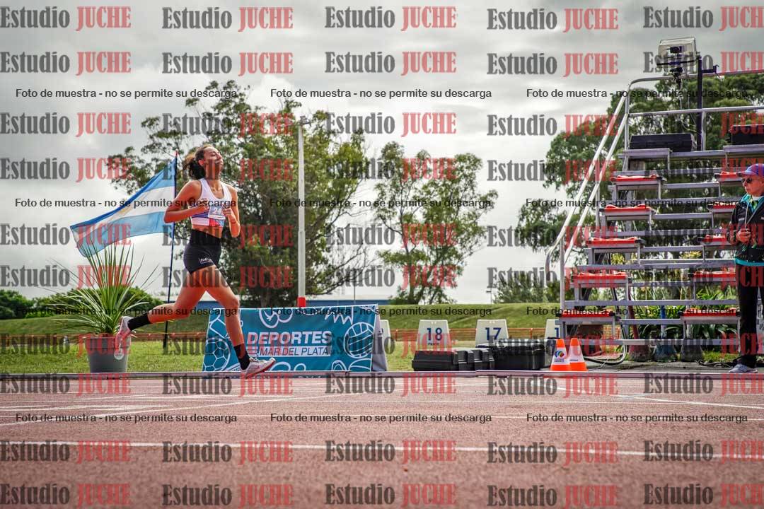 Fotos de los 800 m llanos de mujeres - heptatlón 7