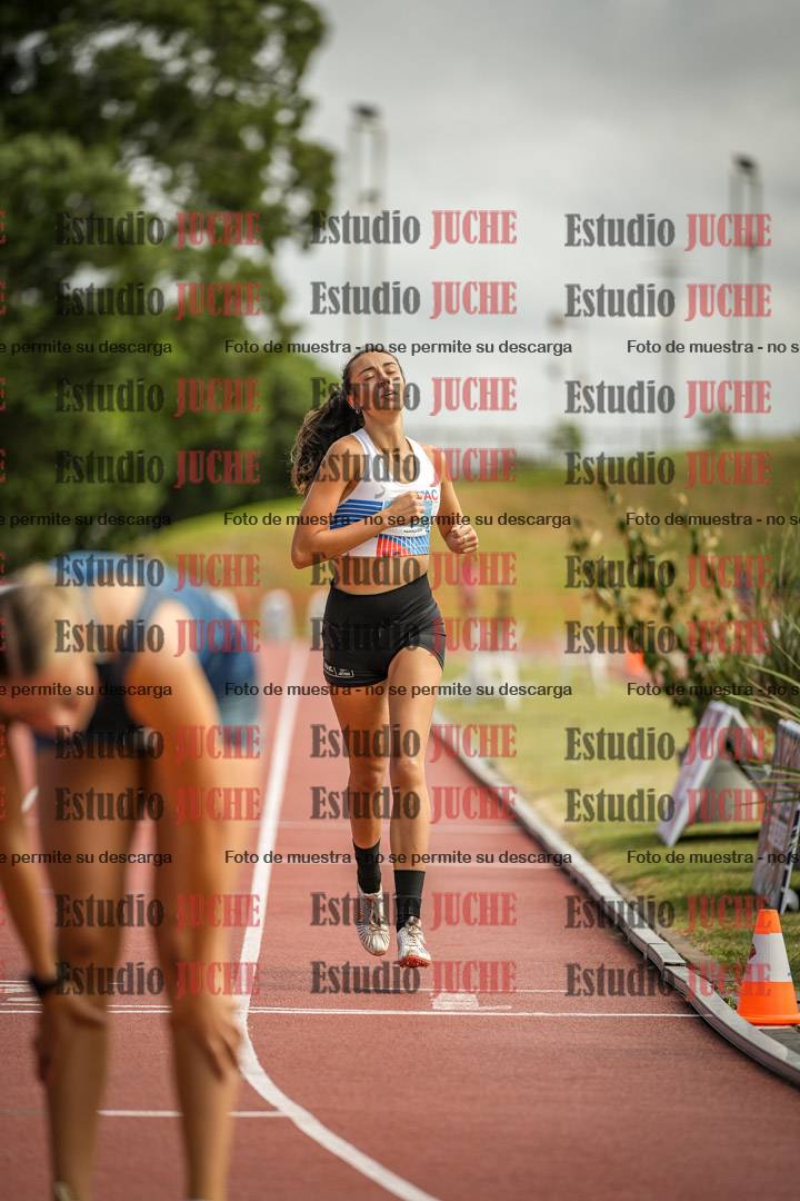 Fotos de los 800 m llanos de mujeres - heptatlón 7