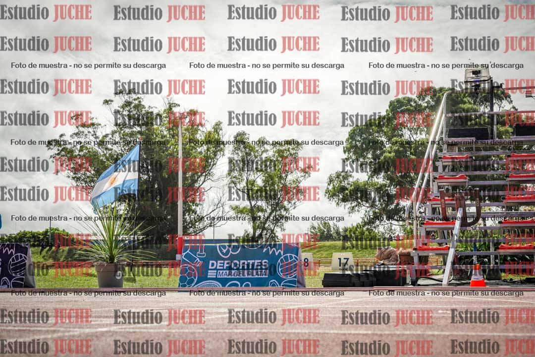 Fotos de los 800 m llanos de varones