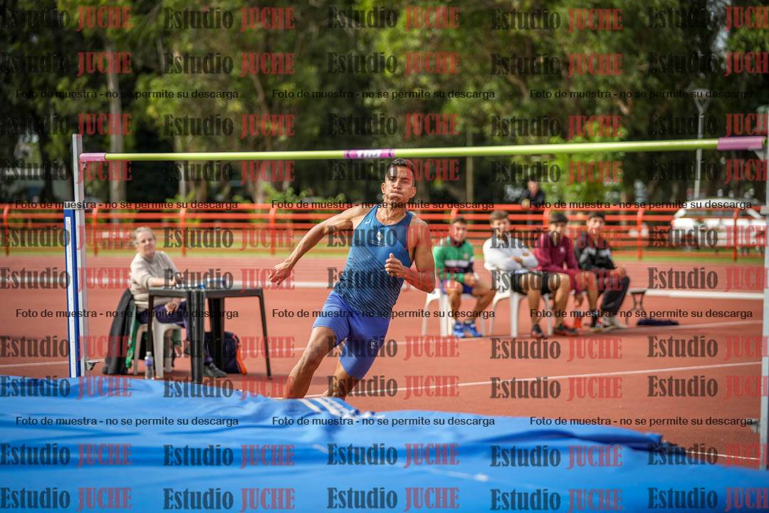 Fotos del salto en alto de varones - decatlón 4