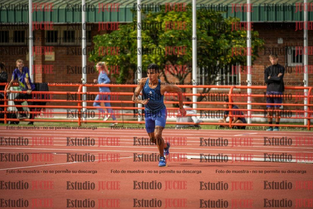 Fotos del salto en alto de varones - decatlón 4