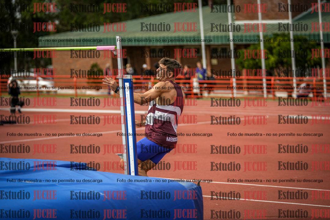 Fotos del salto en alto de varones - decatlón 4