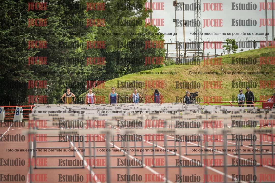 Fotos de los 110 m con vallas de varones - FINAL