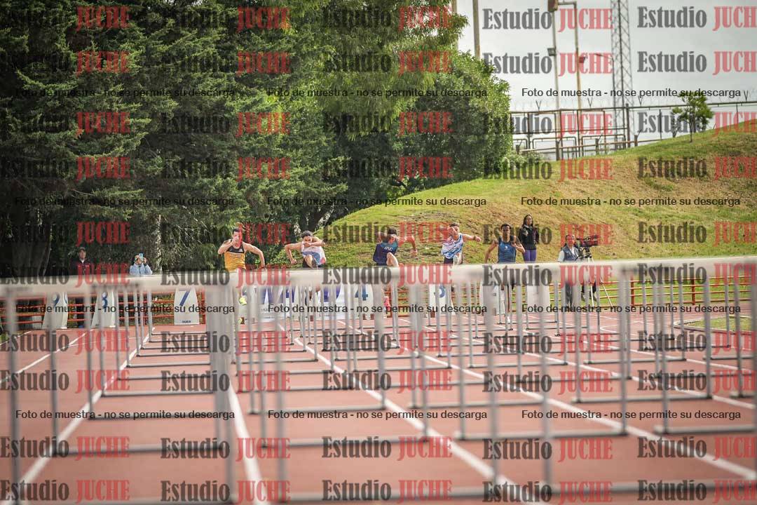 Fotos de los 110 m con vallas de varones - FINAL