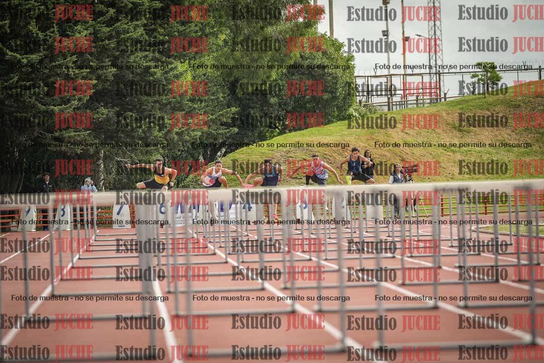 Fotos de los 110 m con vallas de varones - FINAL