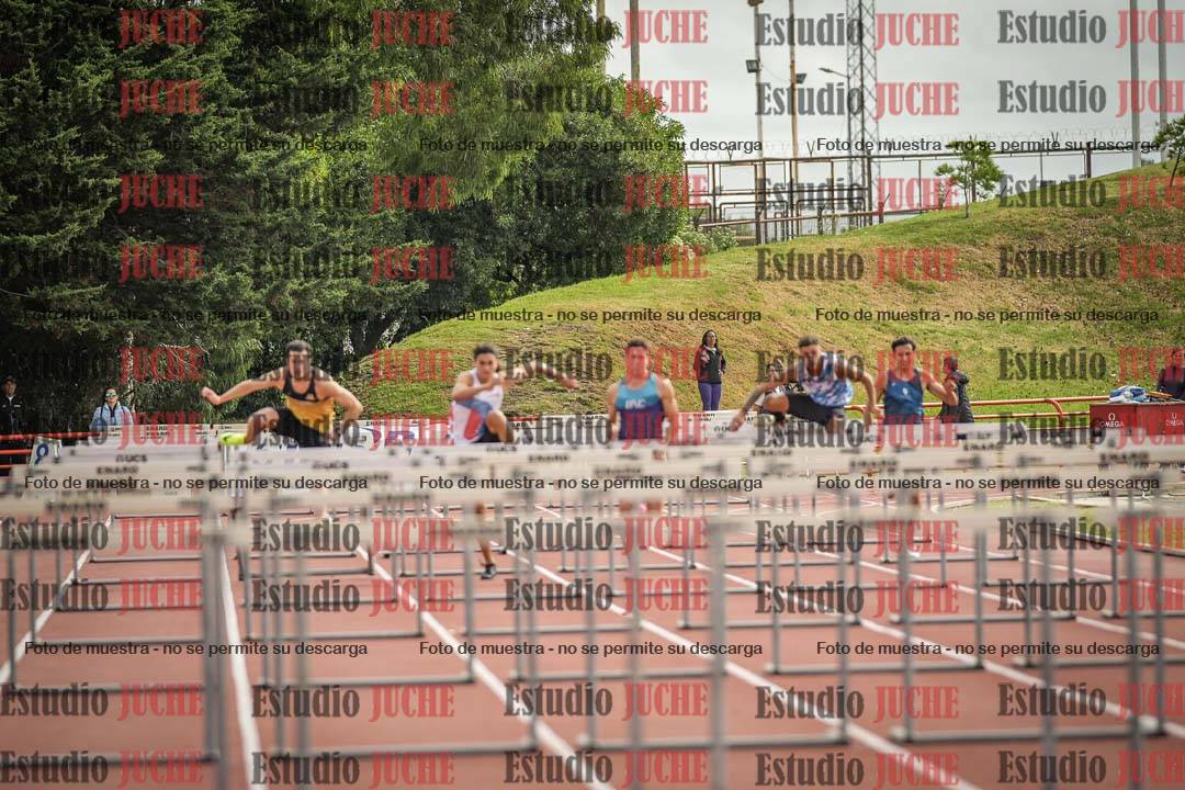 Fotos de los 110 m con vallas de varones - FINAL