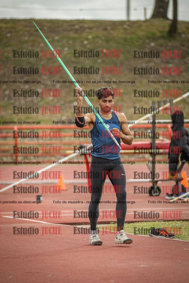 Fotos del lanzamiento de jabalina de varones