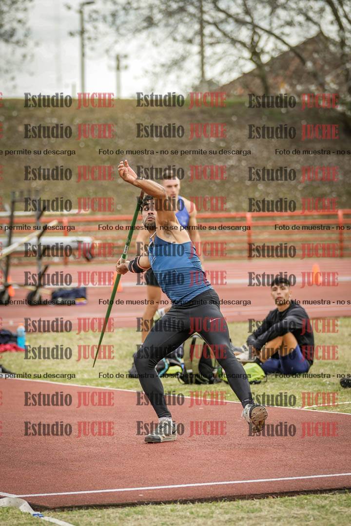 Fotos del lanzamiento de jabalina de varones