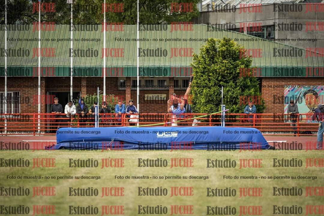 Fotos del salto en alto de varones - decatlón 4