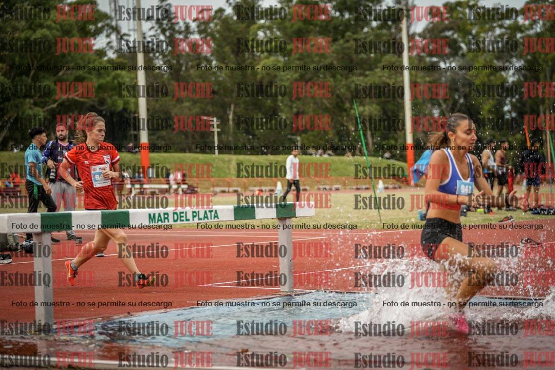Fotos de los 3000 m con obstáculos de mujeres