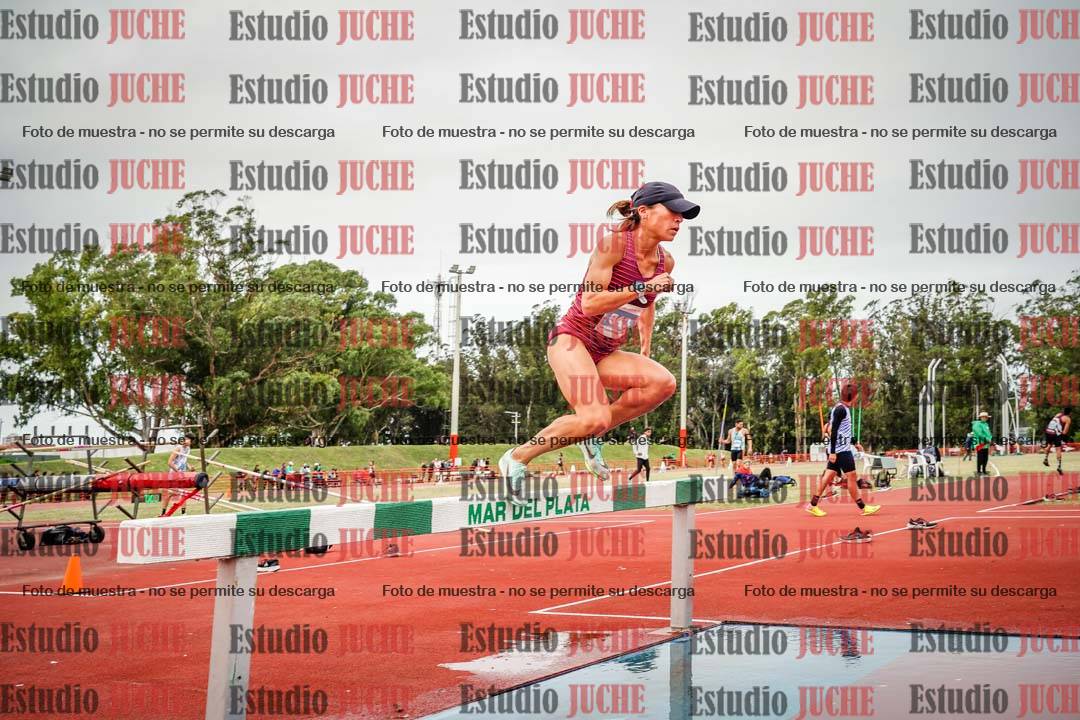 Fotos de los 3000 m con obstáculos de mujeres