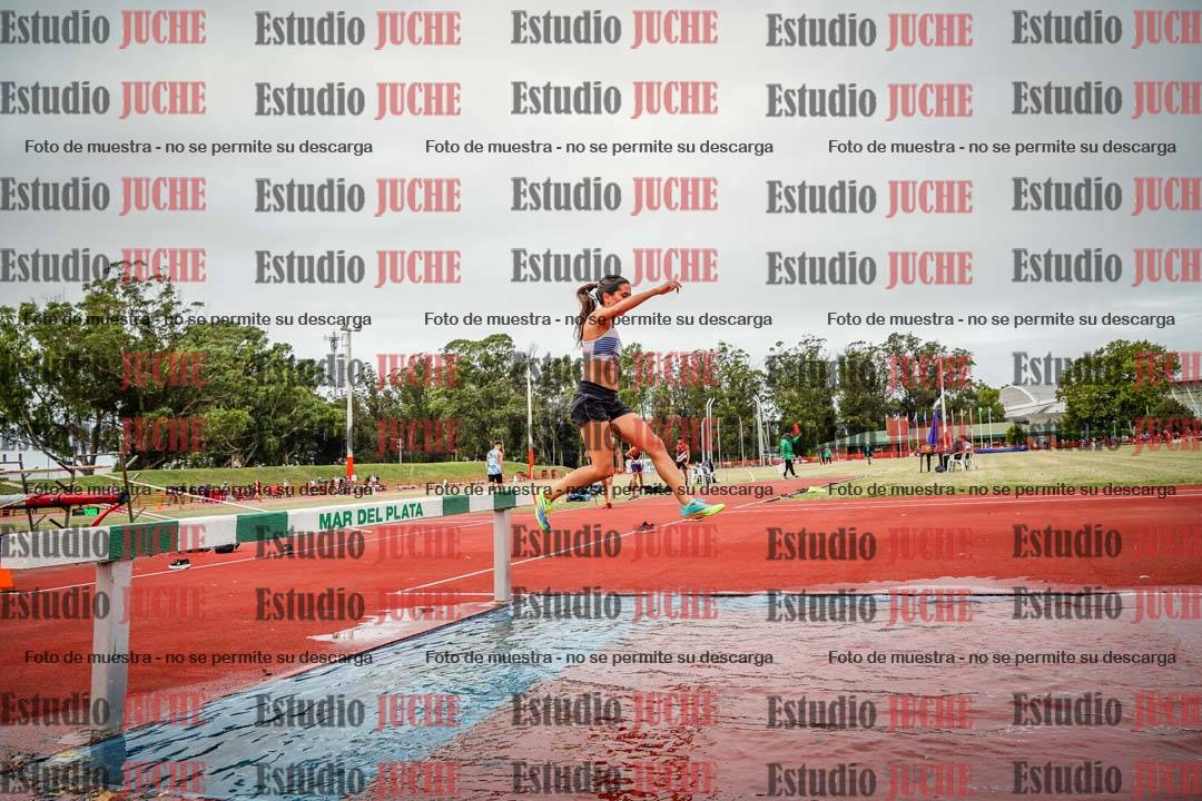 Fotos de los 3000 m con obstáculos de mujeres