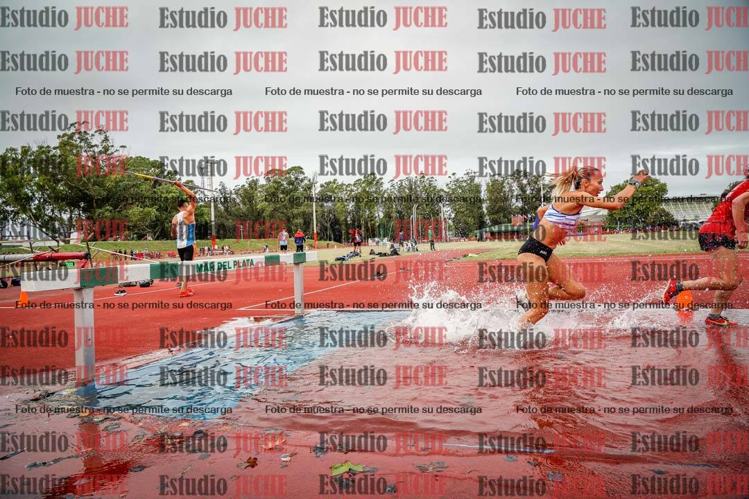 Fotos de los 3000 m con obstáculos de mujeres