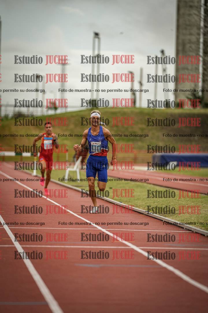 Fotos de los 3000 m con obstáculos de varones