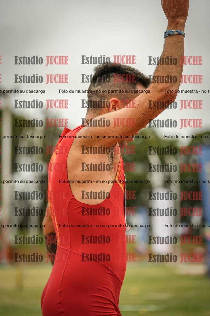 Fotos de los 3000 m con obstáculos de varones