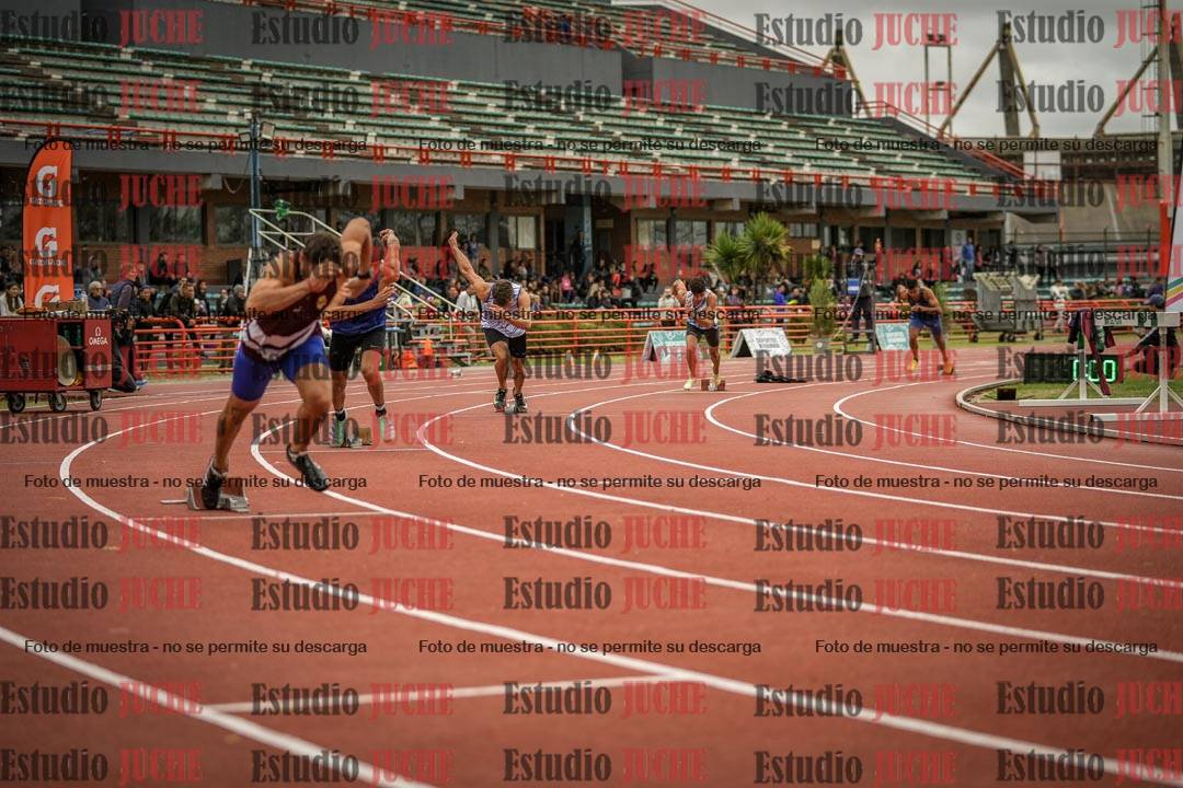 Fotos de los 400 m llanos de varones - decatlón 5