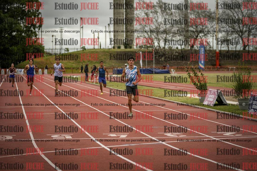 Fotos de los 400 m llanos de varones - decatlón 5