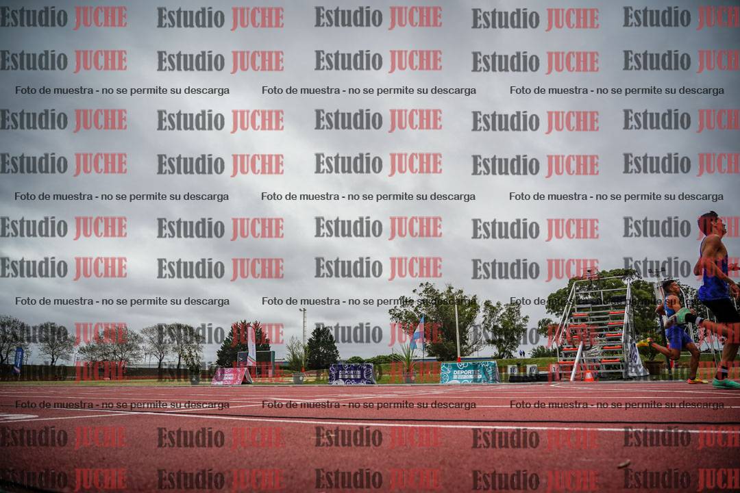 Fotos de los 400 m llanos de varones - decatlón 5